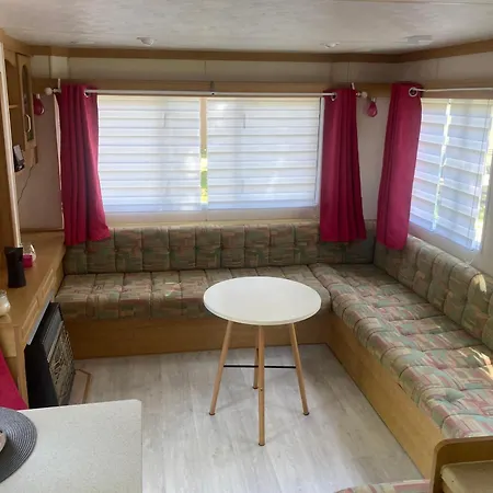 Mobilhome 5 Etoiles مكان تخييم *